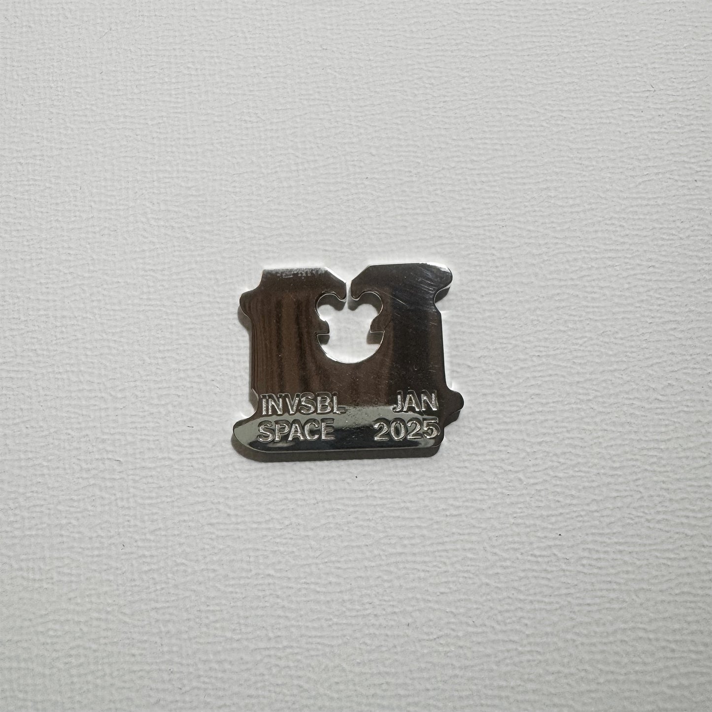 Silver Bread Tab: INVSBL SPACE 2025